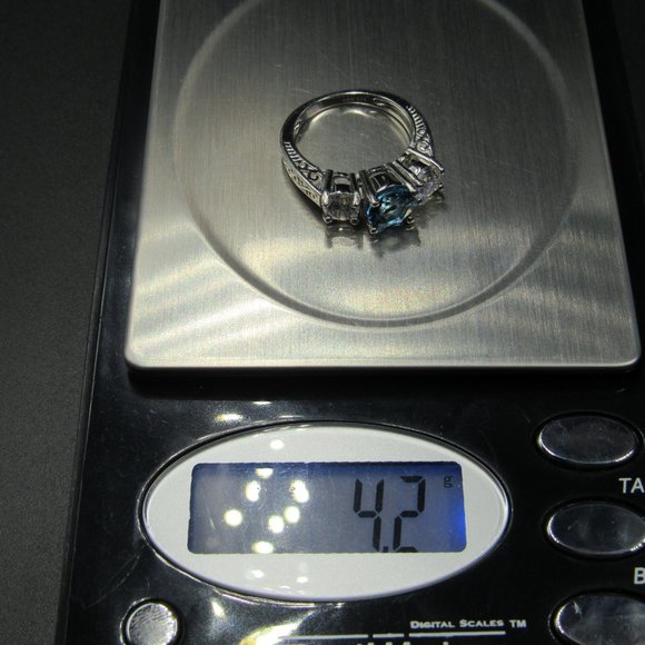 Size 6 Sterling Silver Stunning Topaz & CZ Ring - Picture 7 of 7